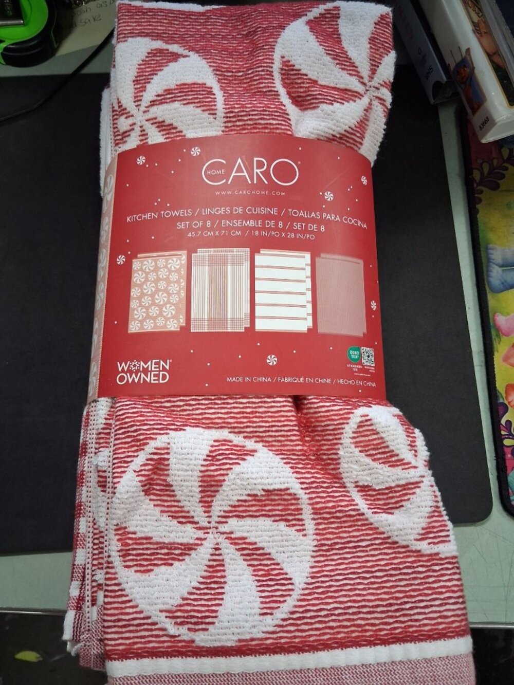 Caro Home 8 Piece Kitchen Towel Set Peppermint Pattern NWT